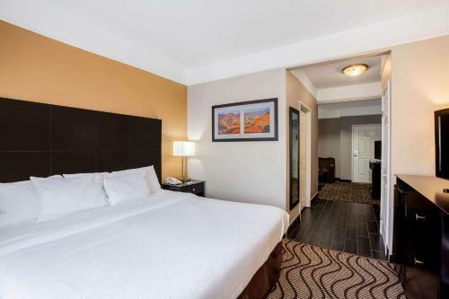 Hotel La Quinta By Wyndham Pasadena