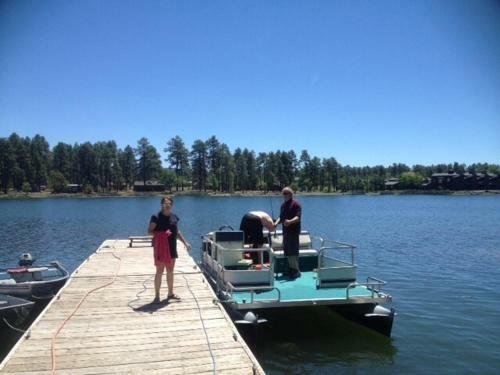 Hotel Rainbows End Resort
