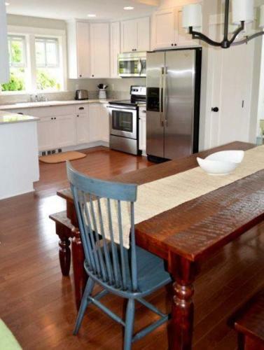 Vintage Beach Three-bedroom Home