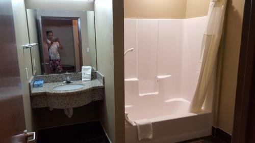 Magnuson Hotel Odessa