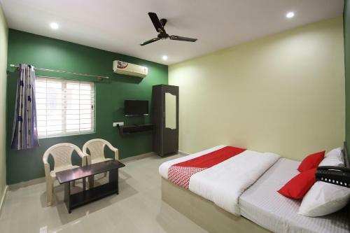 Hotel Oyo 18969 H3 Rooms
