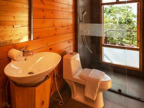 Hotel Sinclairs Retreat Dooars, Chalsa