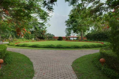 Hotel Sinclairs Retreat Dooars, Chalsa