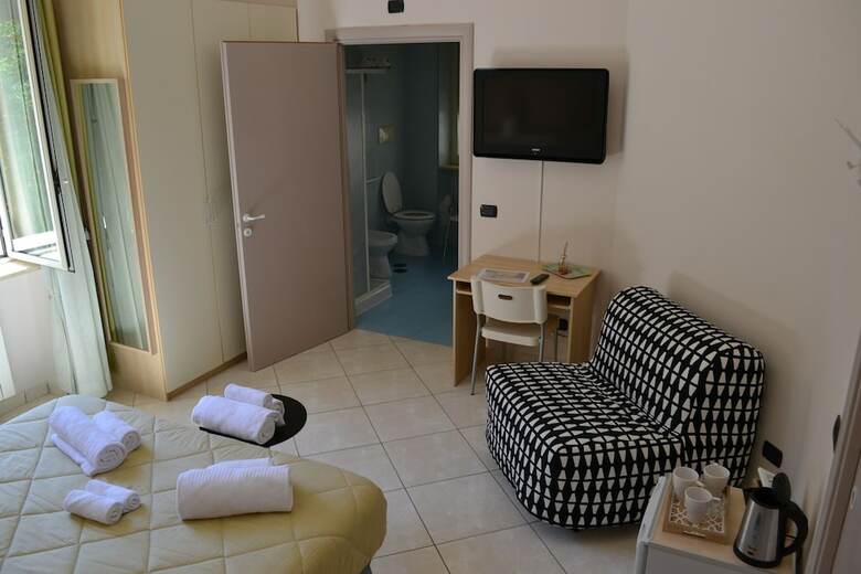 Hostal Tuanis