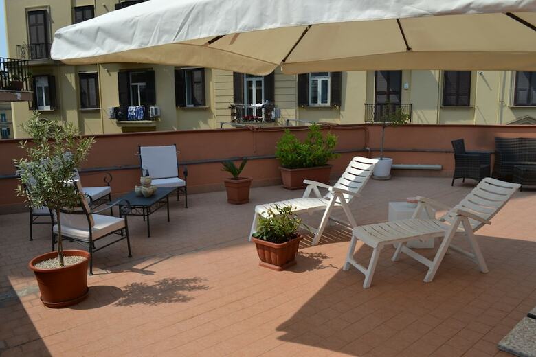 Hostal Tuanis
