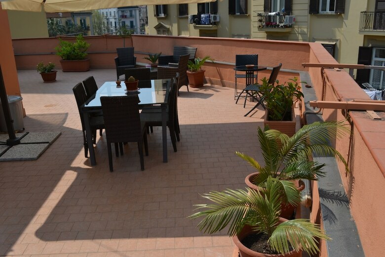 Hostal Tuanis
