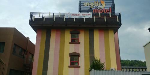 Motel Mobel House Mini Hotel