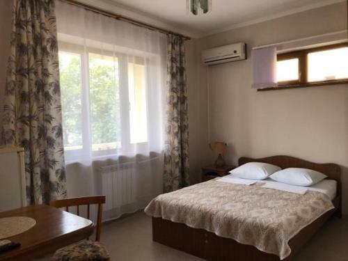 Hostal Guest House Iris