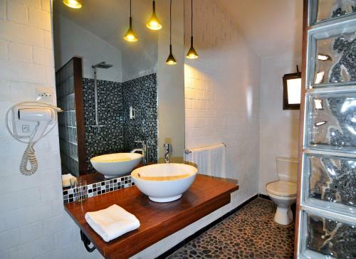 Rova Hotel