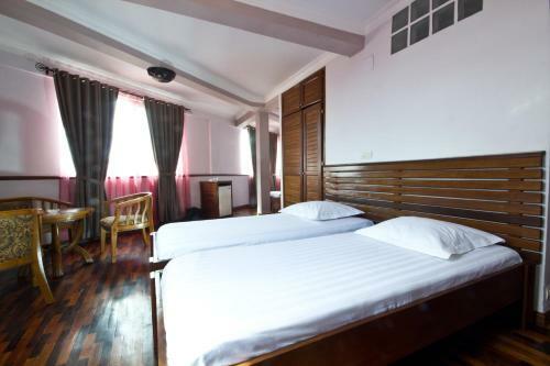 Anjary Hotel