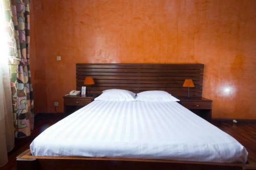 Anjary Hotel