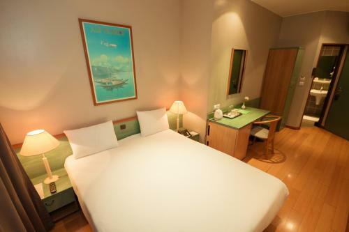 Le Louvre Hotel & Spa