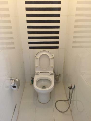 White Palace Hotel