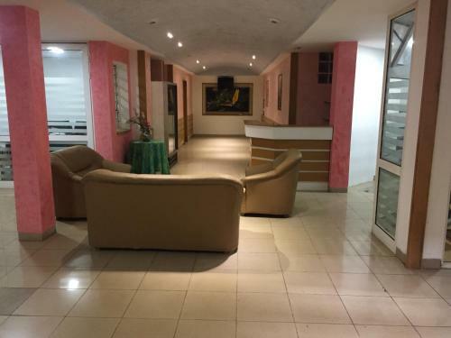White Palace Hotel
