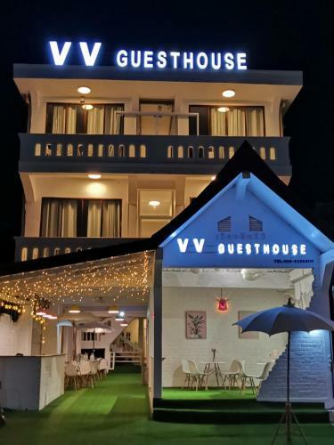 Hotel V V Guesthouse