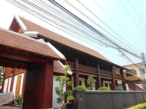 Lakhangthong Boutique Hotel