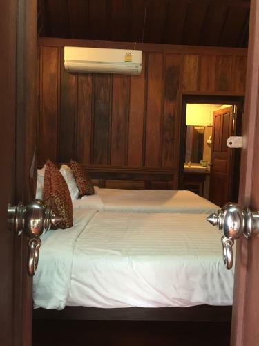 Lakhangthong Boutique Hotel