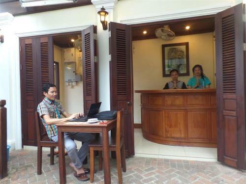Hostal Peninsula Villas