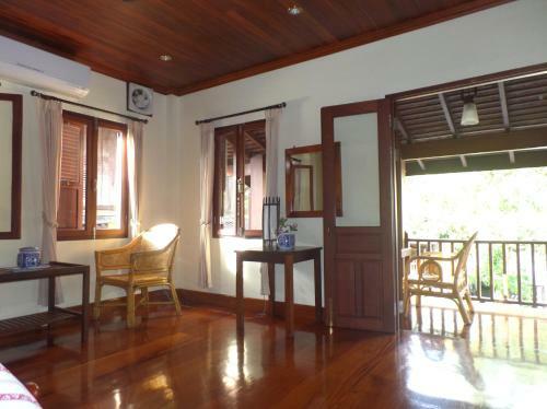 Hostal Peninsula Villas