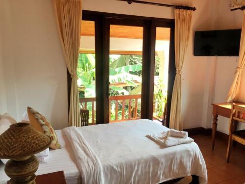 Hostal Villa Sayada
