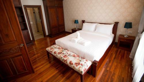 Hotel Capitol Residence