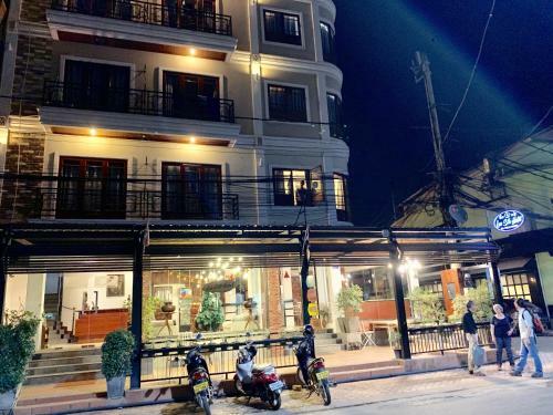 Lao Silk Hotel