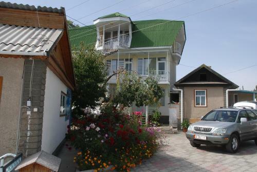 Hostal " ? ???????"