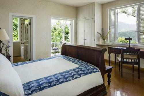 Hotel Strawberry Hill