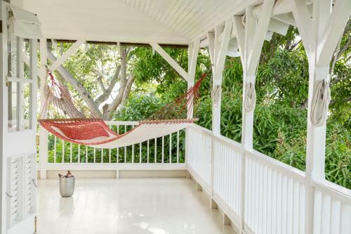 Hotel Strawberry Hill