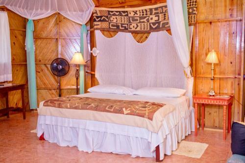 Hostal Taino Cove