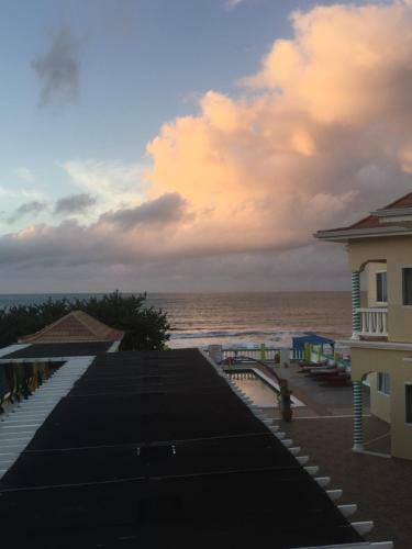 Hostal Taino Cove
