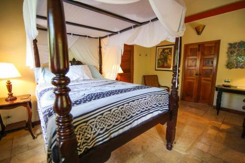 Hostal Tingalaya's Retreat