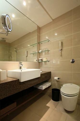 Radisson Hotel Brunei Darussalam
