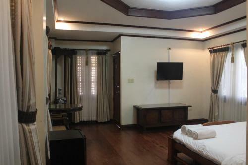 Hotel Grand Octagon Resort