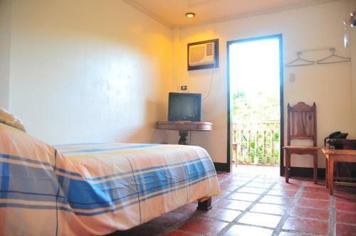 Hotel Grand Octagon Resort