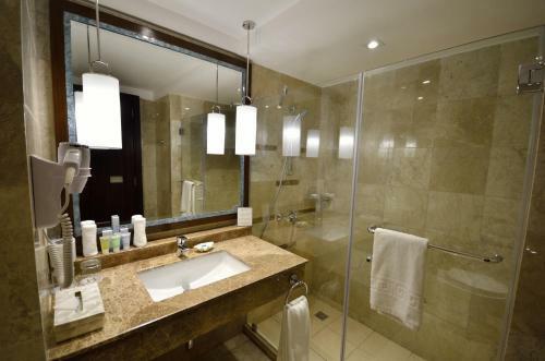 Hotel Henann Resort Alona Beach