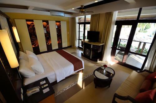 Hotel Henann Resort Alona Beach