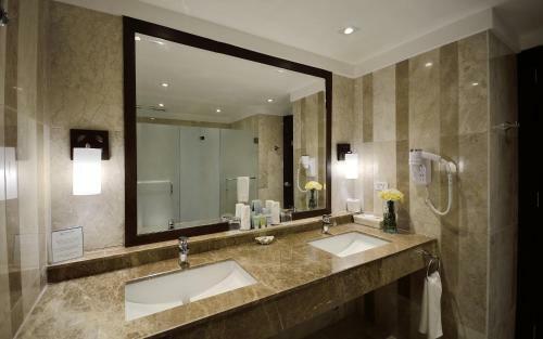 Hotel Henann Resort Alona Beach