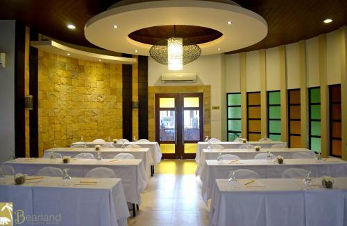 Hotel Bearland Paradise Resort