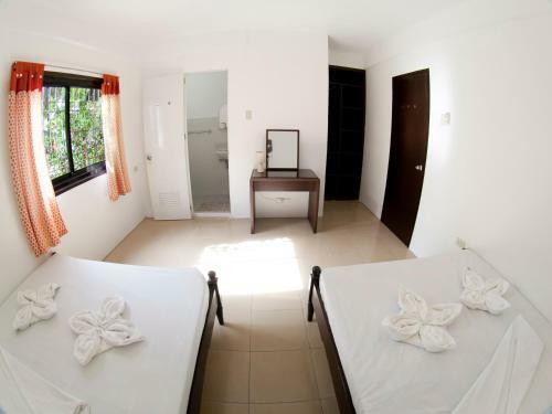 Hotel Deluna Diving Resort