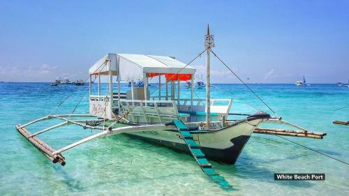 Hostal Zen Rooms Sabang Beachview