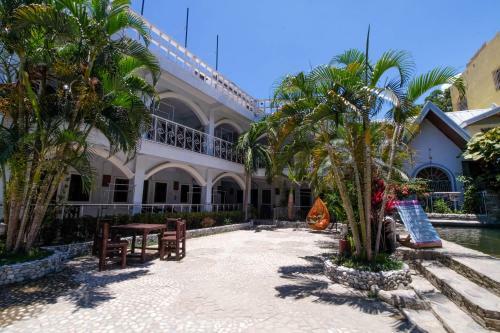 Hotel Zen Rooms White Beach