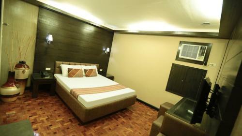 Motel Hotel 2016 Manila