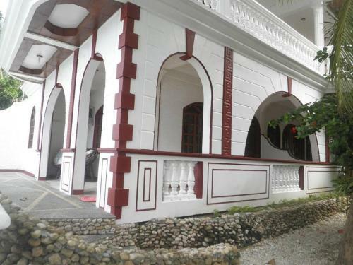 Hotel Blue Crystal Beach Resort