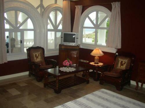 Hotel Blue Crystal Beach Resort