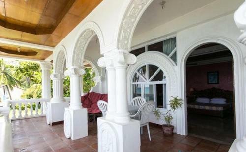 Hotel Blue Crystal Beach Resort