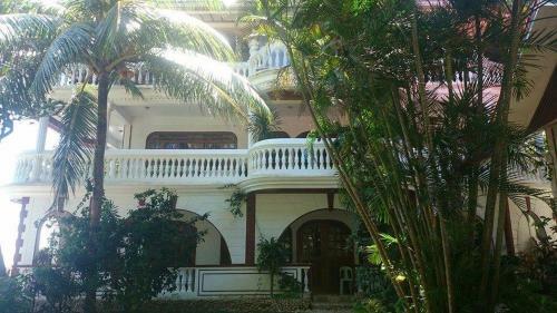 Hotel Blue Crystal Beach Resort