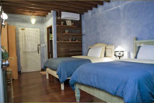 Joaquin's Bed And Breakfast
