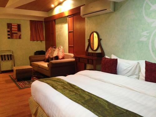 Lee Boutique Hotel