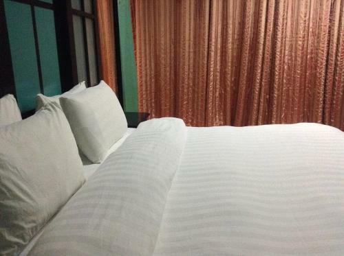 Lee Boutique Hotel